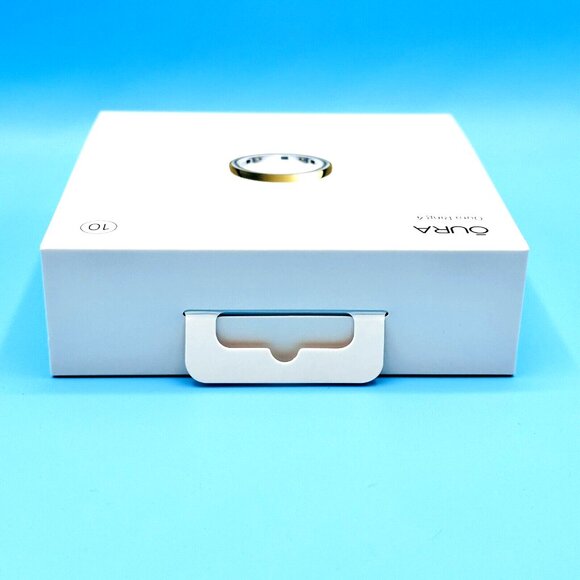 Oura Ring 4 - Smart Ring (Gen 4) - Gold - Size 10 - New and Sealed - Picture 10 of 10